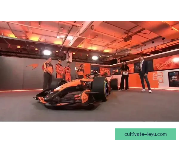 F1赛季最新动态：迈凯伦迎来重要升级 红牛车队继续稳居领先