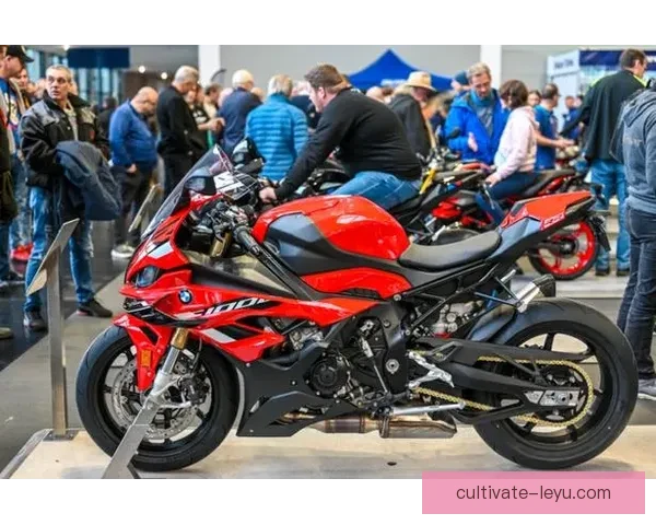 摩托车大奖赛2026赛季新规发布 球队调整引关注 摩托车大奖赛2026赛季新规发布 球队调整引关注