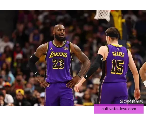 湖人逆转勇士险胜詹姆斯状态火热引领球队冲击季后赛