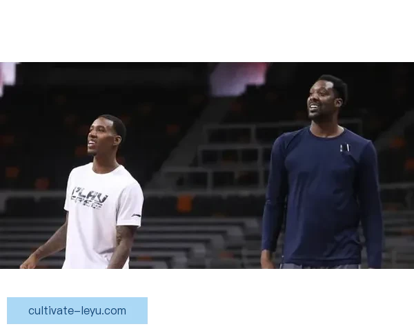 莱切俱乐部最新动态曝光 球队阵容调整与赛季目标解析