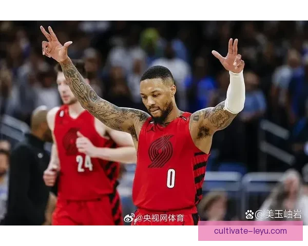 利拉德在雄鹿挡拆效率为何持续下滑 从持球决策到阵容适配的数据深度解读 利拉德在雄鹿挡拆效率为何持续下滑 从持球决策到阵容适配的数据深度解读